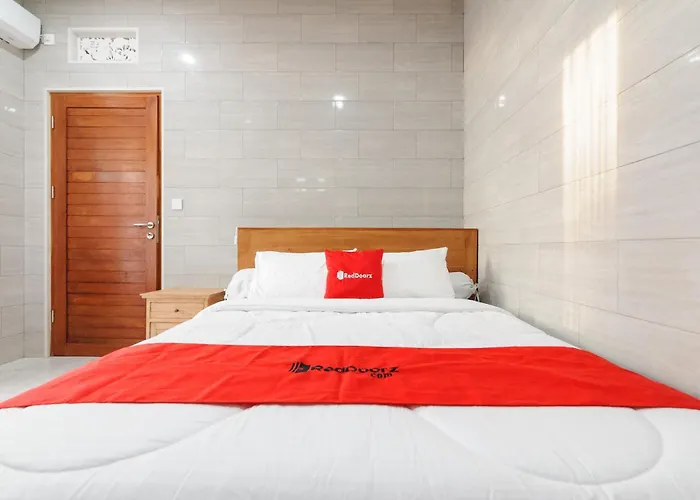 Hotel Reddoorz At Kampung Harmony