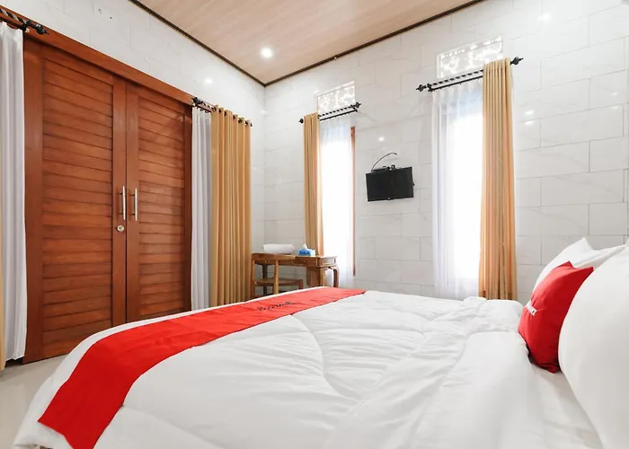 Reddoorz At Kampung Harmony Hotel